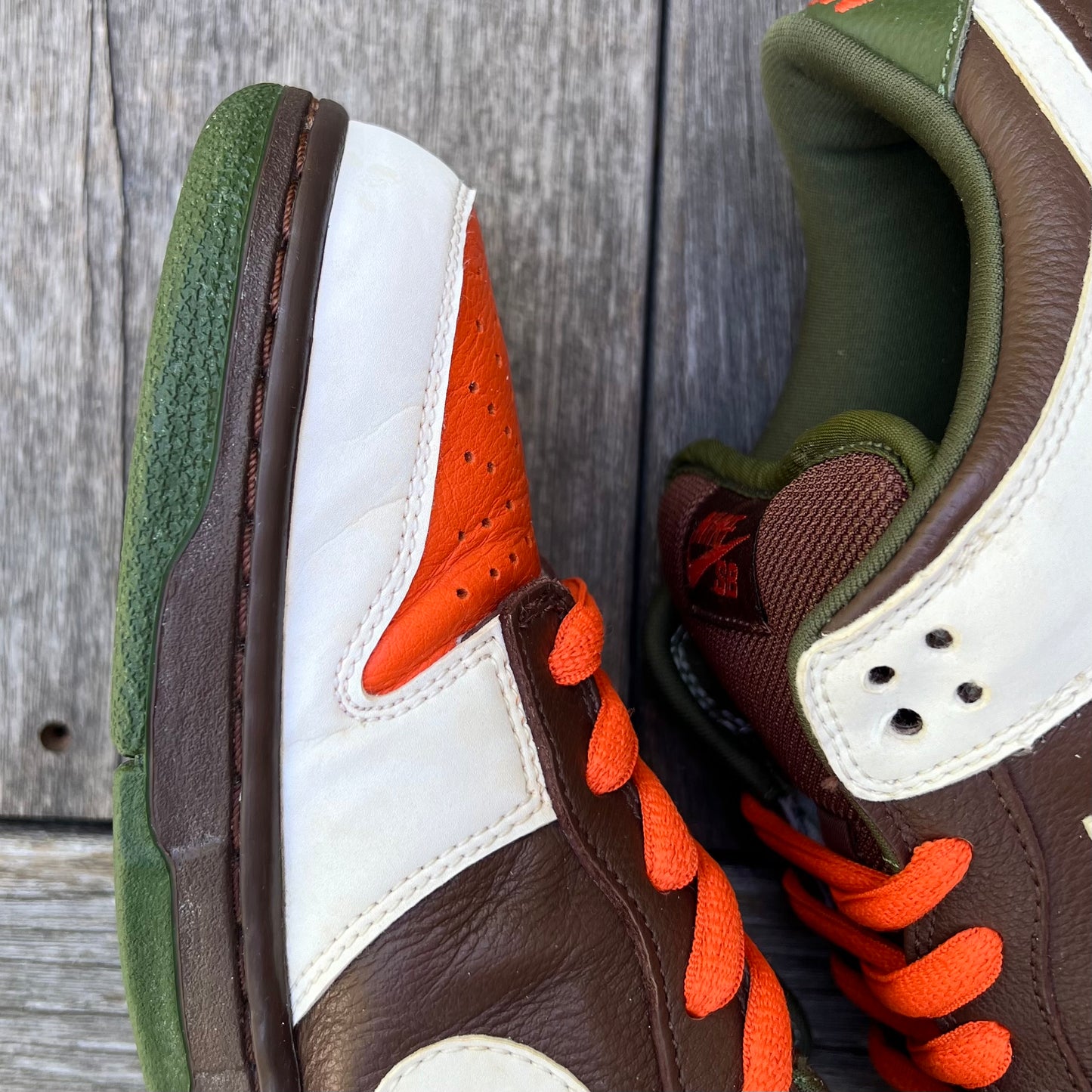 Nike SB Dunk Low Oompa Loompa Size 10