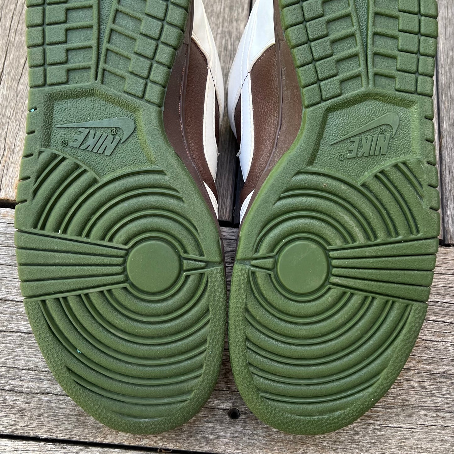 Nike SB Dunk Low Oompa Loompa Size 10