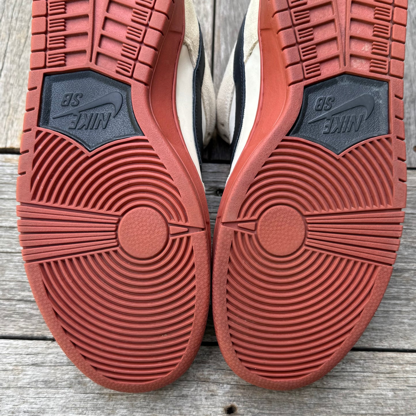 Nike SB Dunk Low Hennessy Muslin Size 10