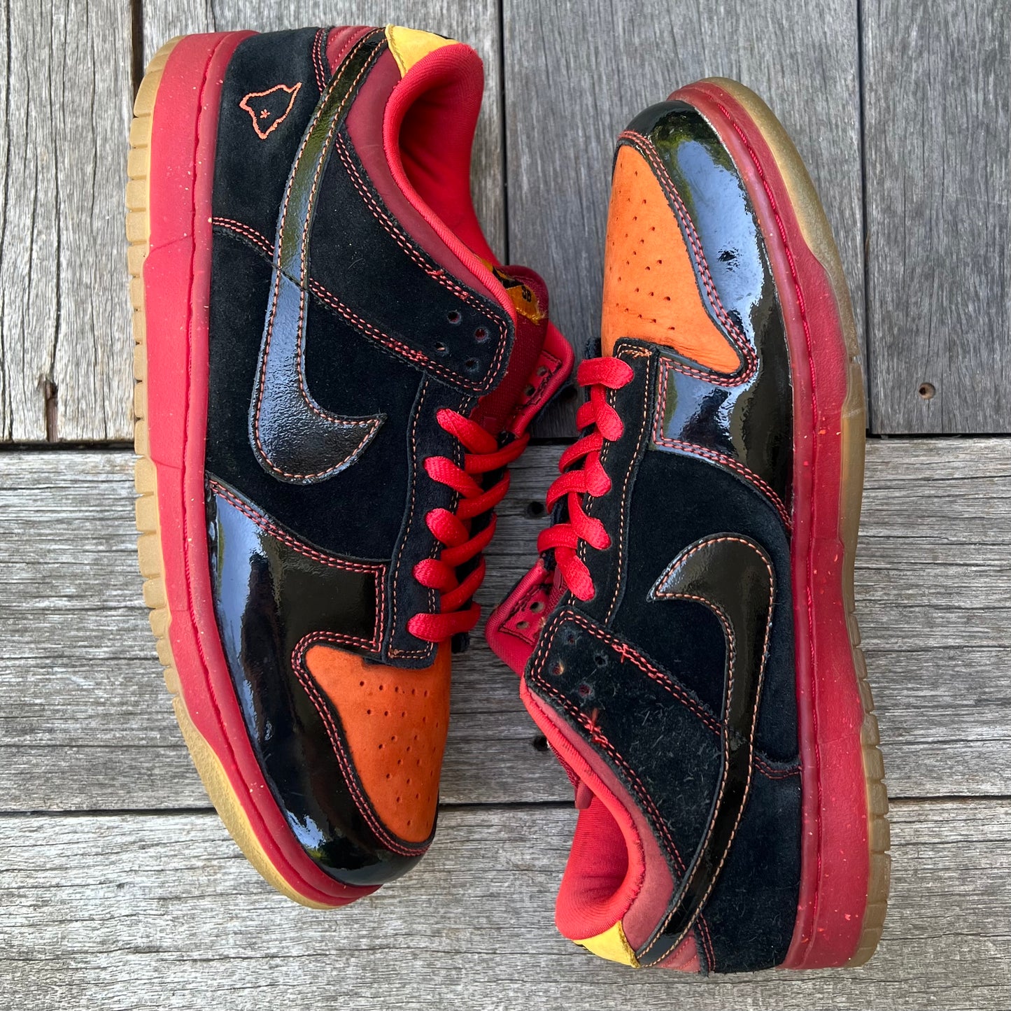 Nike SB Dunk Low Hawaii Size 10.5