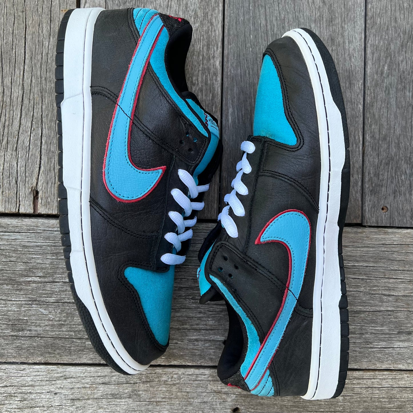 Nike SB Dunk Low Angels & Demons Size 12