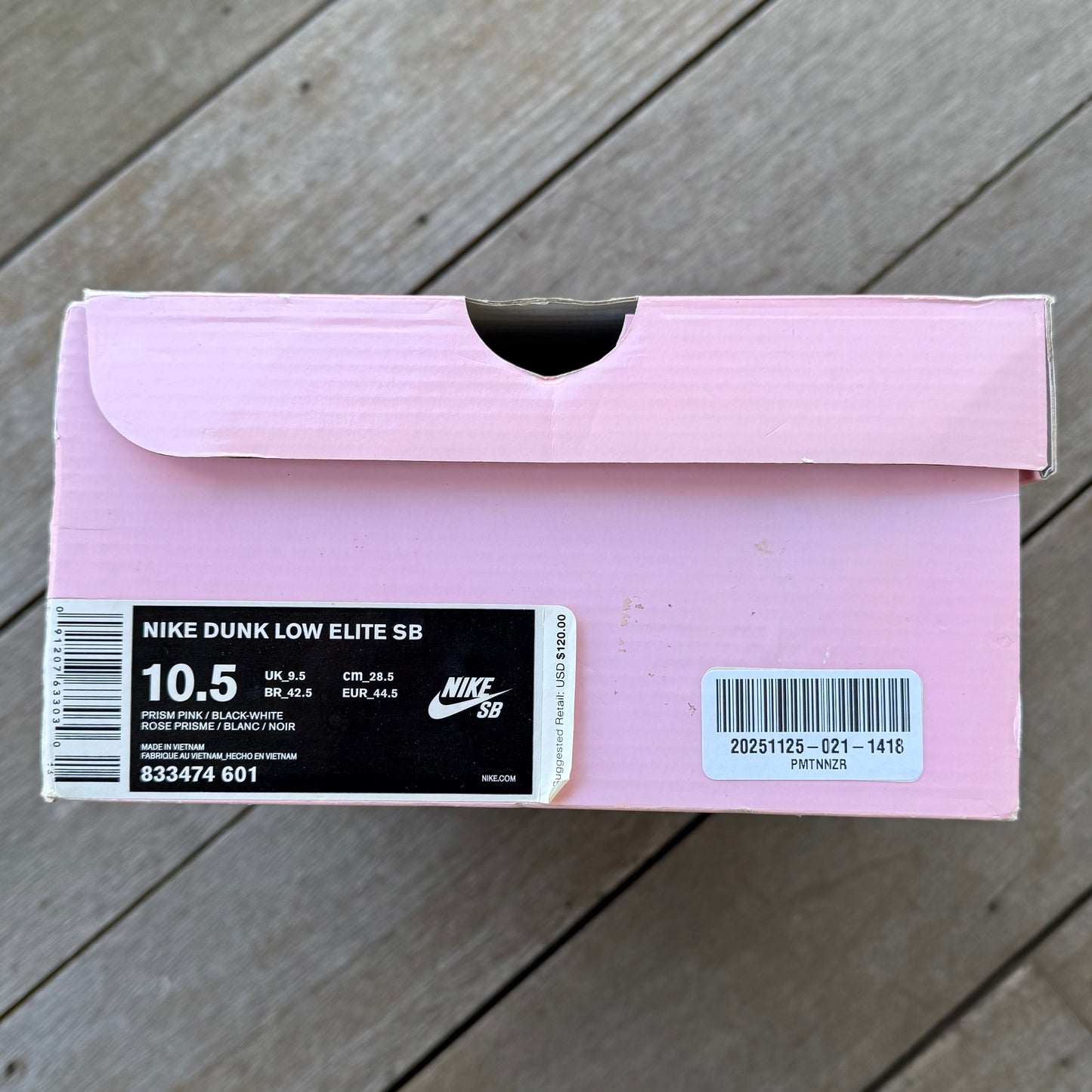 Nike SB Dunk Low Pink Box Size 10.5