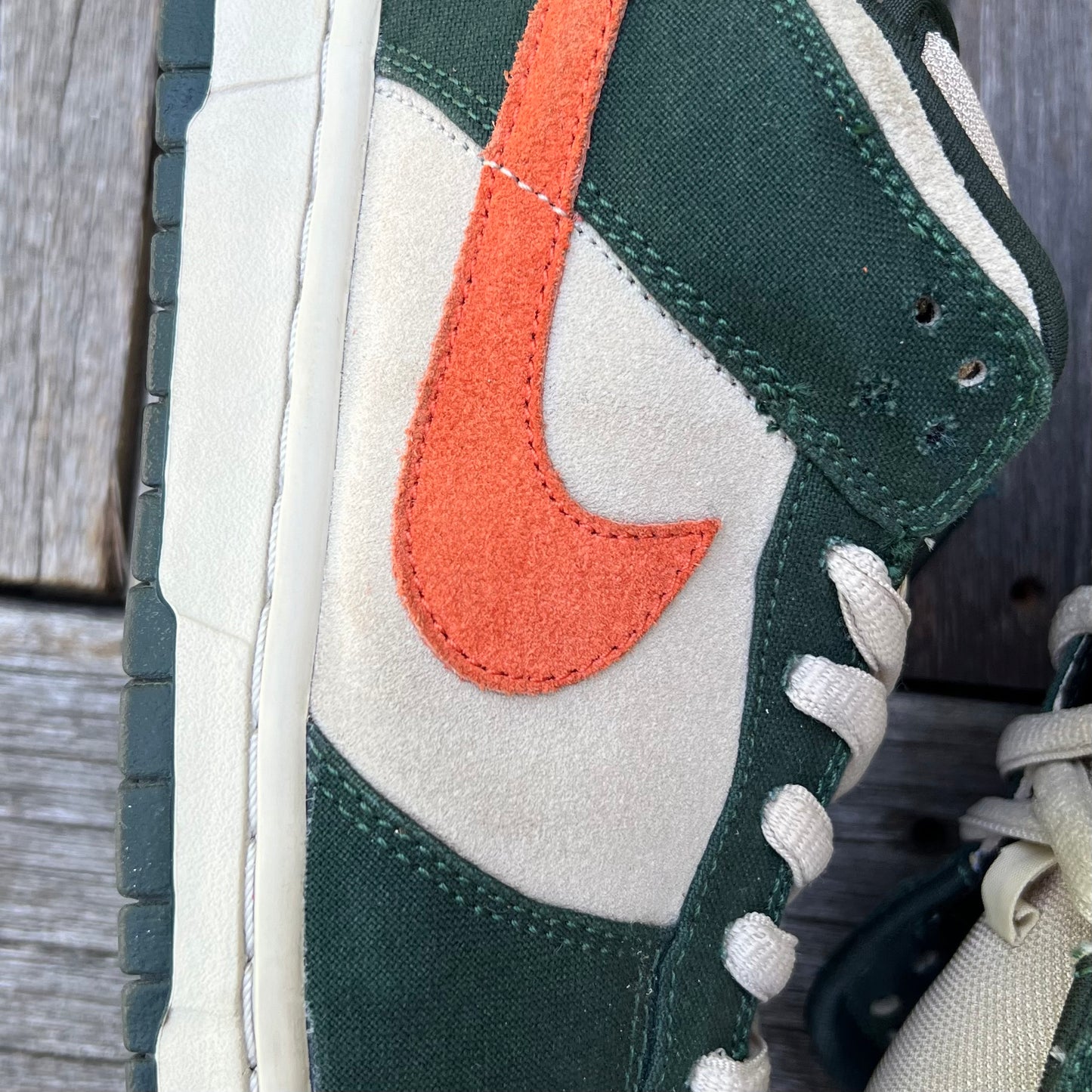 Nike SB Dunk Low Eire Size 10.5