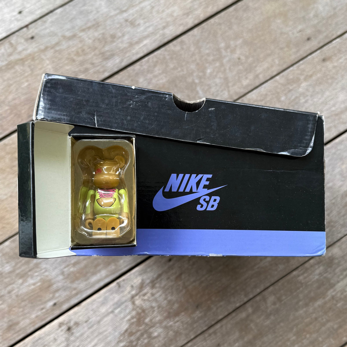Nike SB Dunk Mid Mama Bear Three Bears Size 9