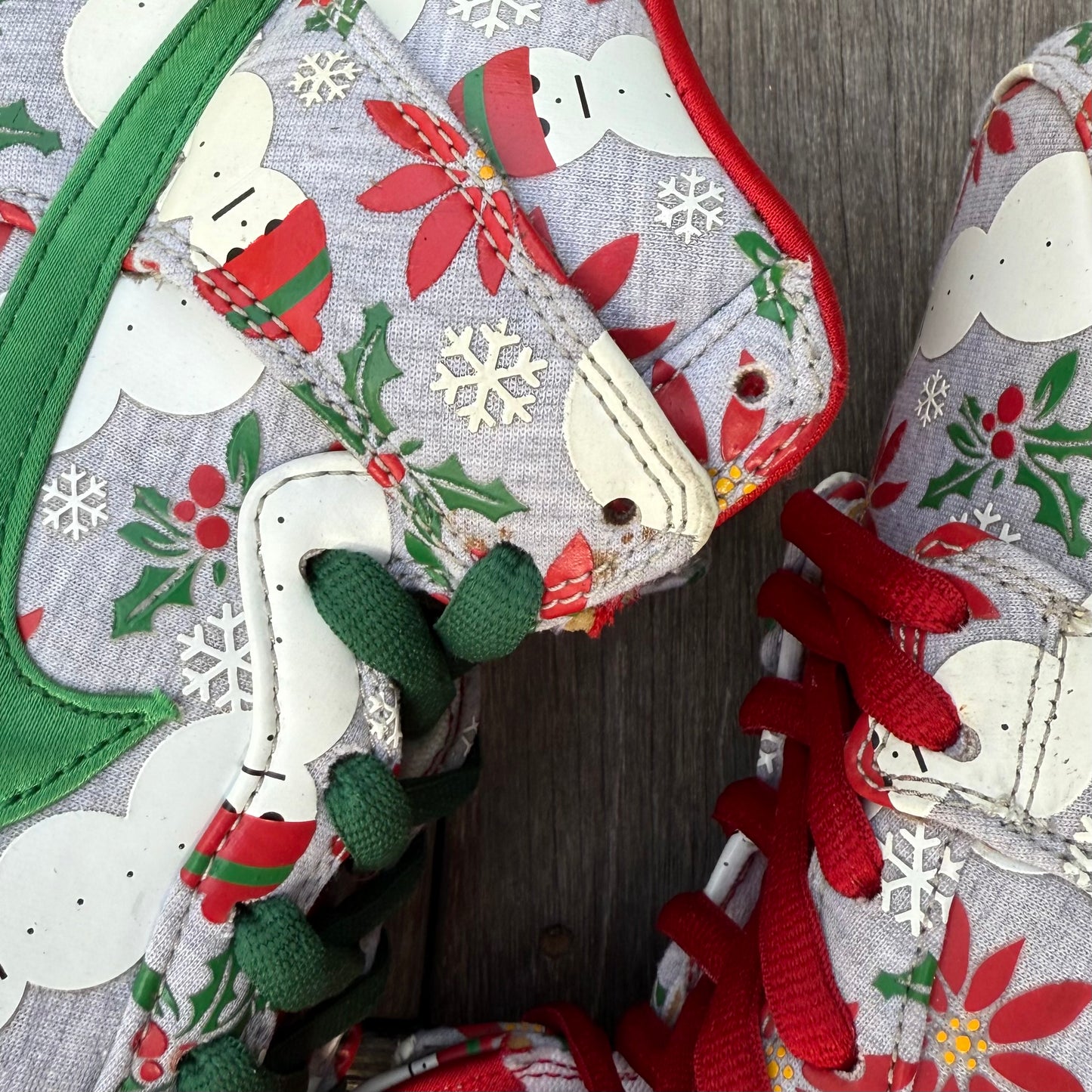 Nike SB Dunk High Grey Ugly Christmas Sweater Size 9.5
