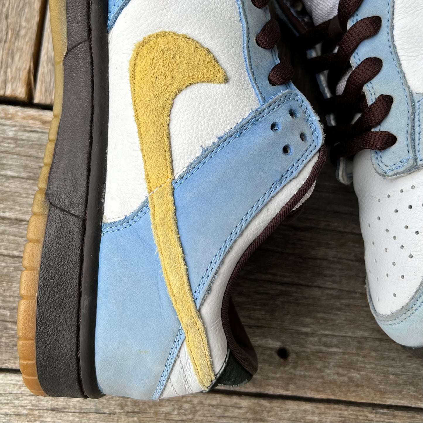 Nike SB Dunk Low Homer Simpson Size 9.5