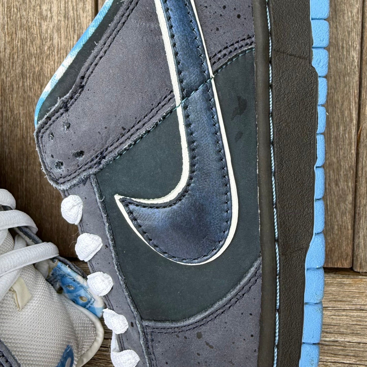 Nike SB Dunk Low Blue Lobster Size 9.5