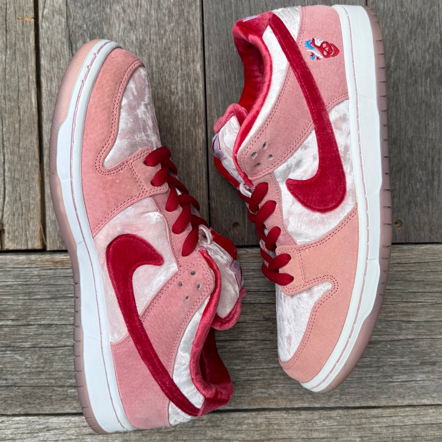 Nike SB Dunk Low Strangelove Size 9.5