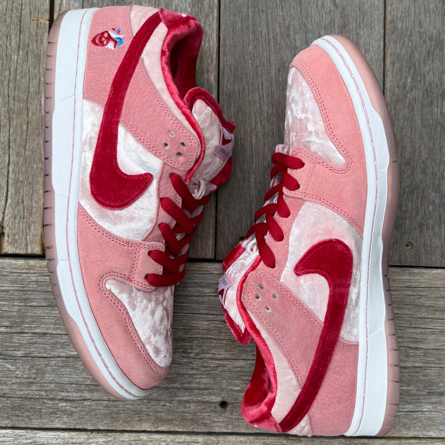 Nike SB Dunk Low Strangelove Size 9.5