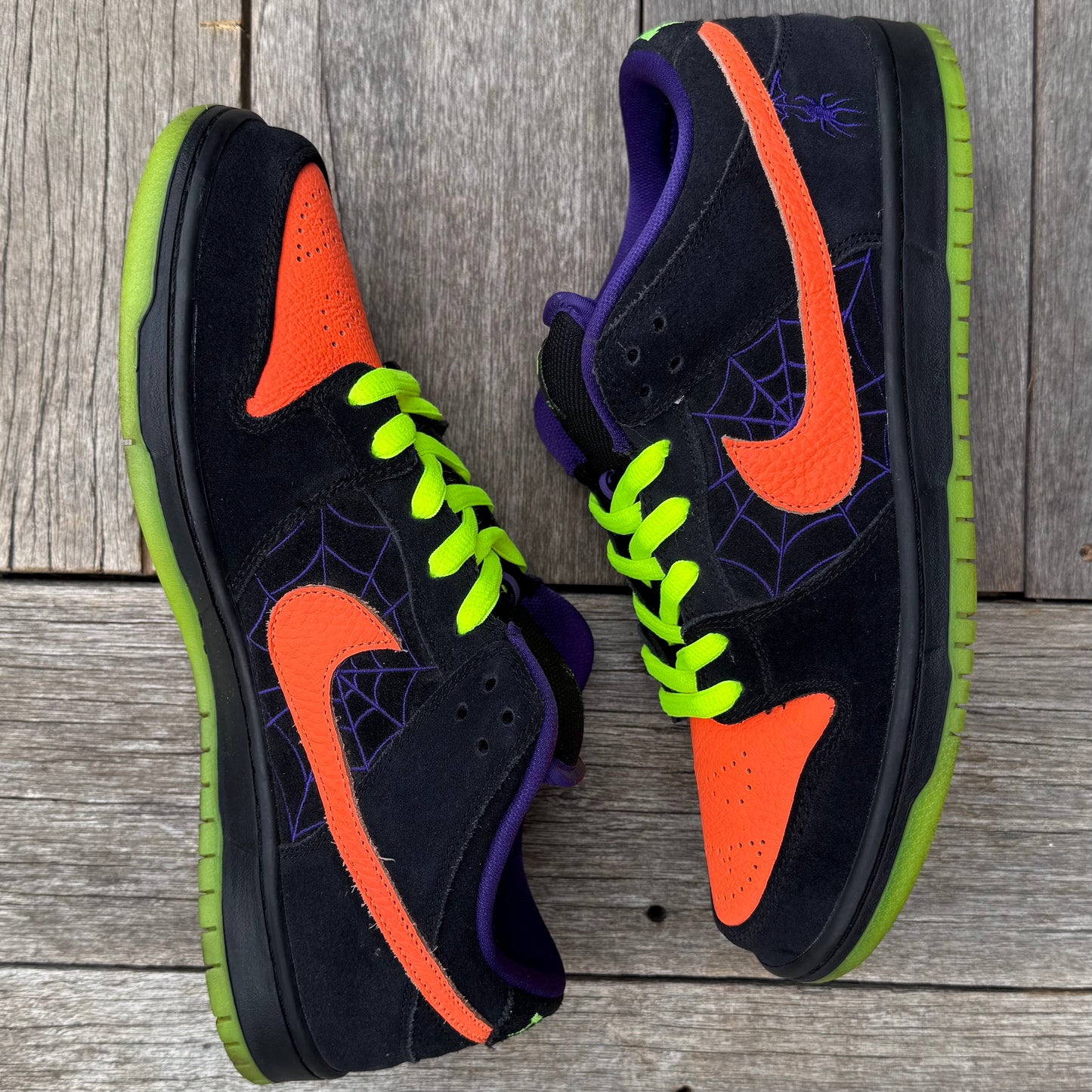 Nike SB Dunk Low Night of Mischief Size 11