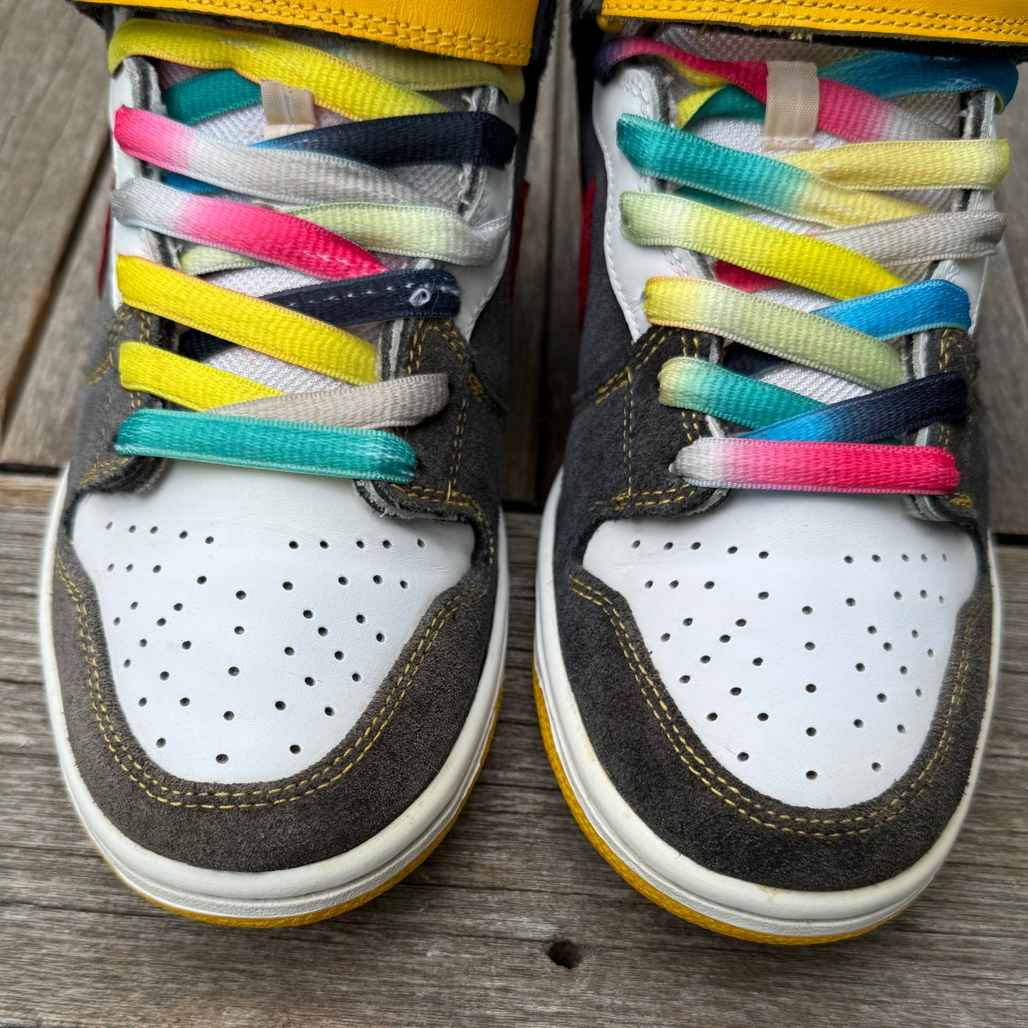Nike SB Dunk Mid Tie Dye Size 8.5