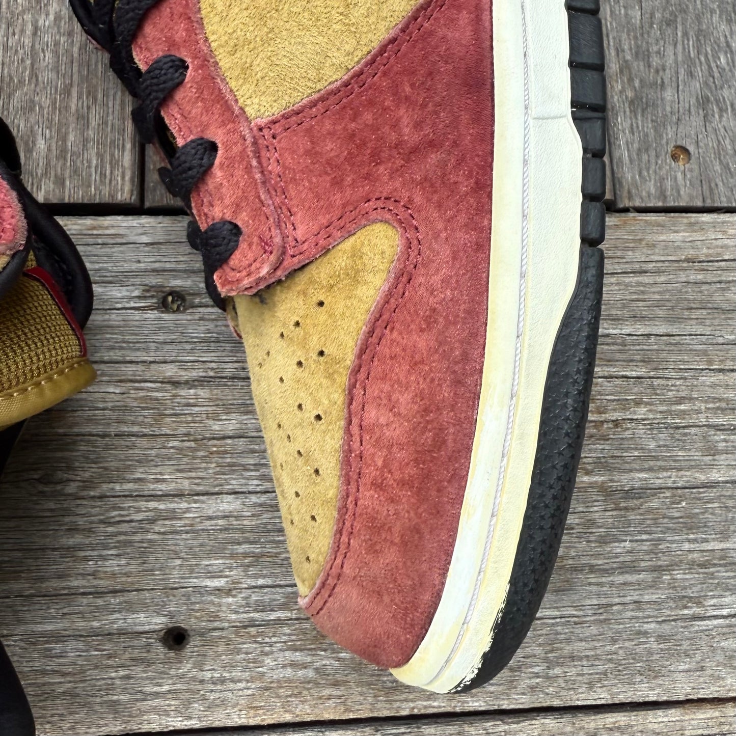 Nike Dunk Low 6.0 Spanish Moss Size 10.5