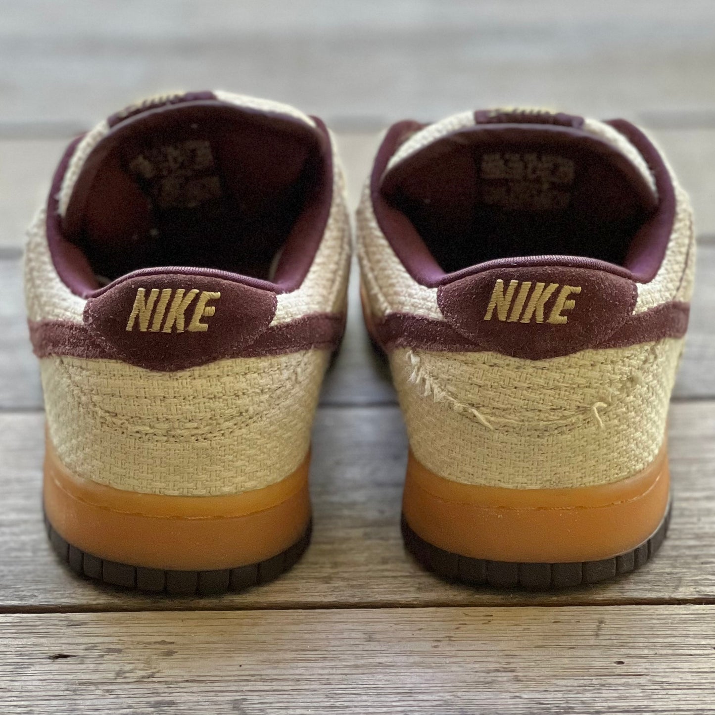 Nike SB Dunk Low Red Hemp Size 8