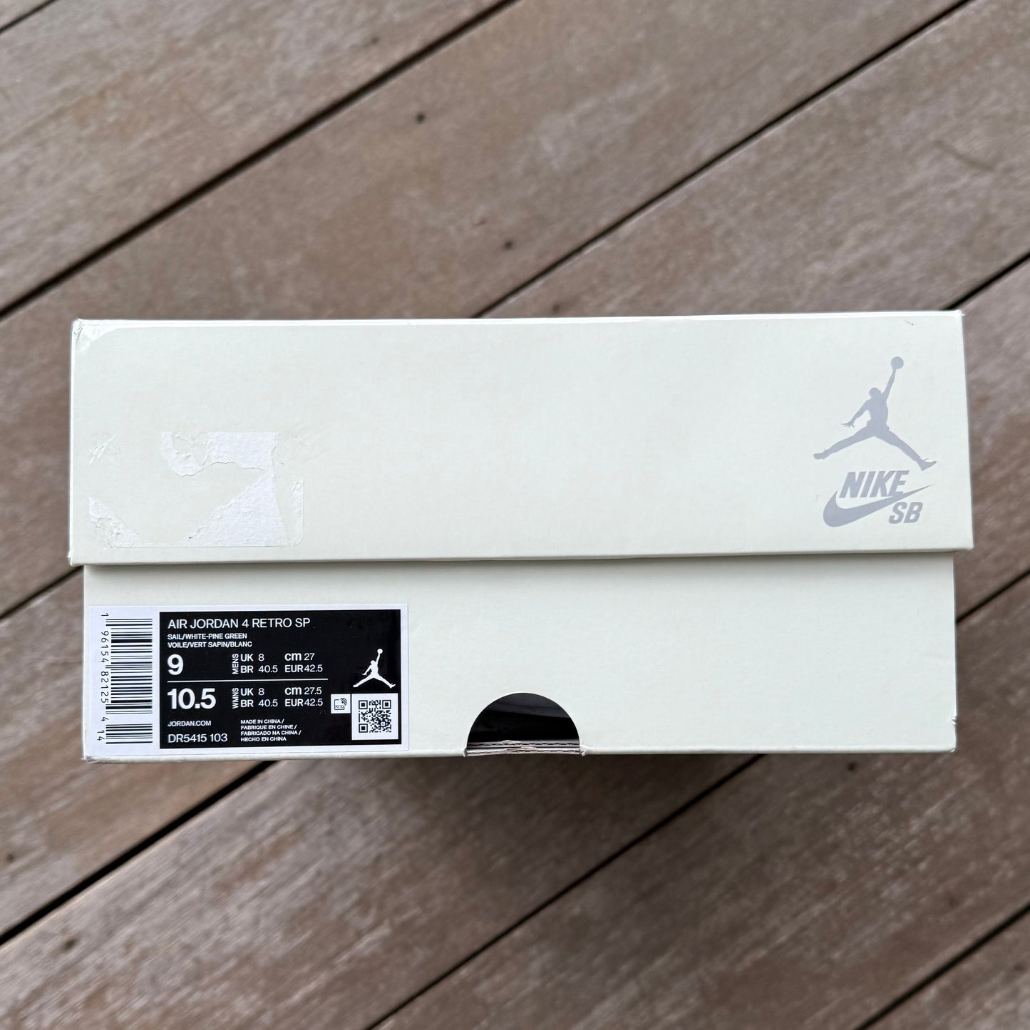 Nike SB Jordan 4 Pine Green Size 9