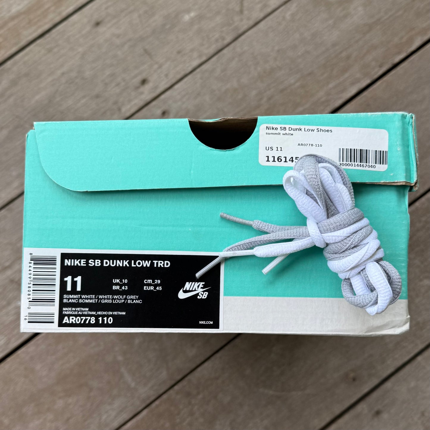 Nike SB Dunk Low Summit White Wolf Grey Size 11