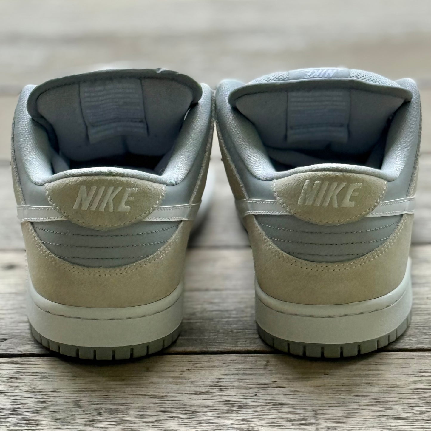 Nike SB Dunk Low Summit White Wolf Grey Size 11