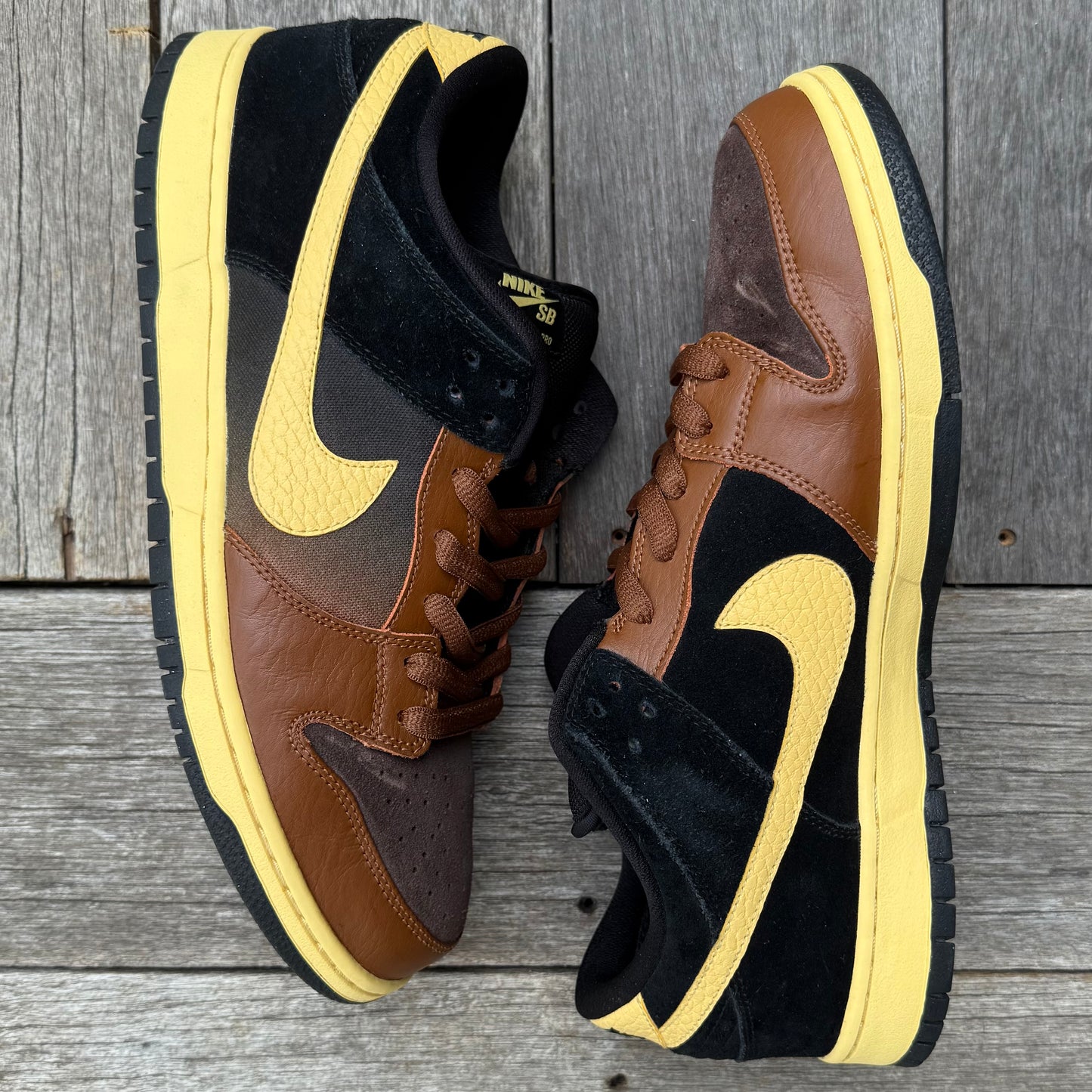 Nike SB Dunk Low Black & Tan Size 12
