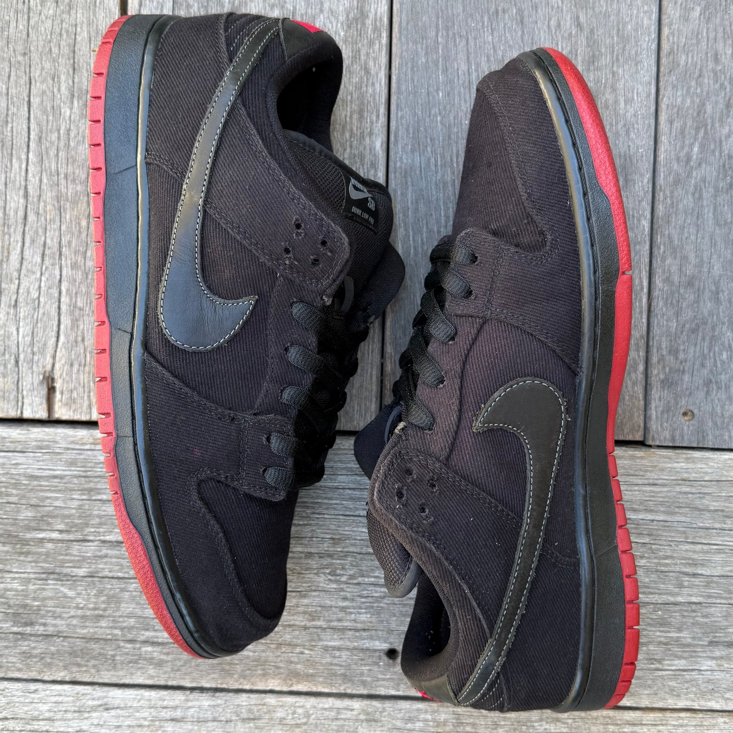 Nike SB Dunk Low Black Levi Size 11
