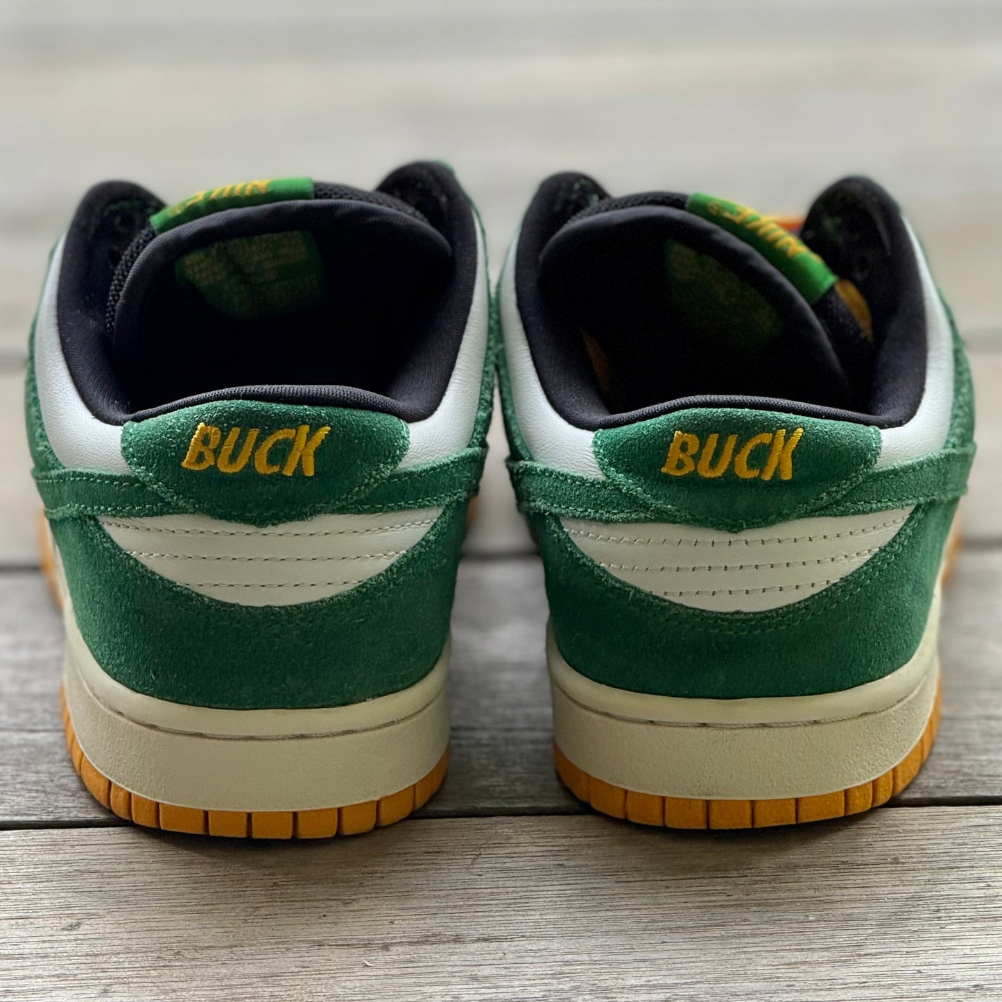 Nike SB Dunk Low Buck Size 8