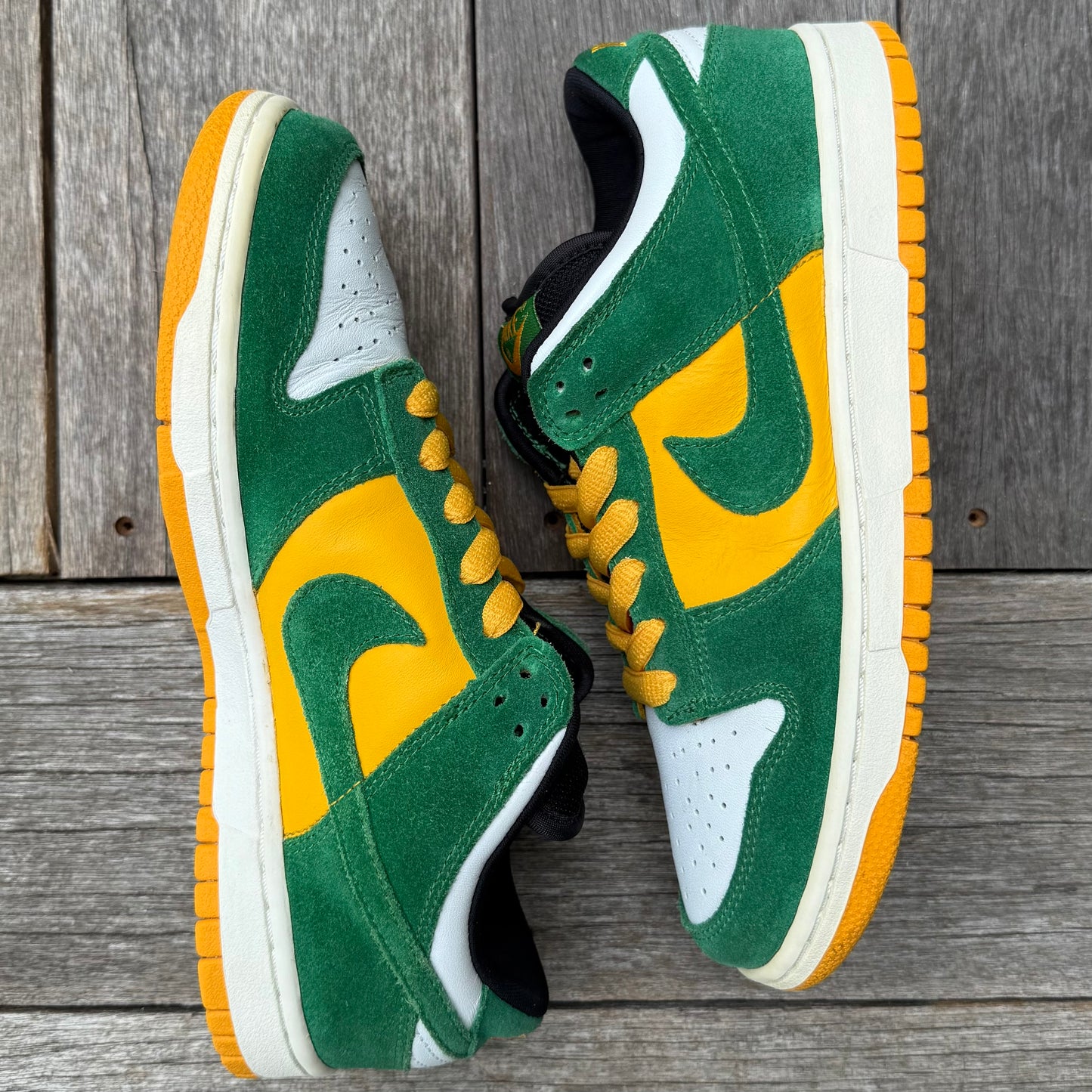 Nike SB Dunk Low Buck Size 8
