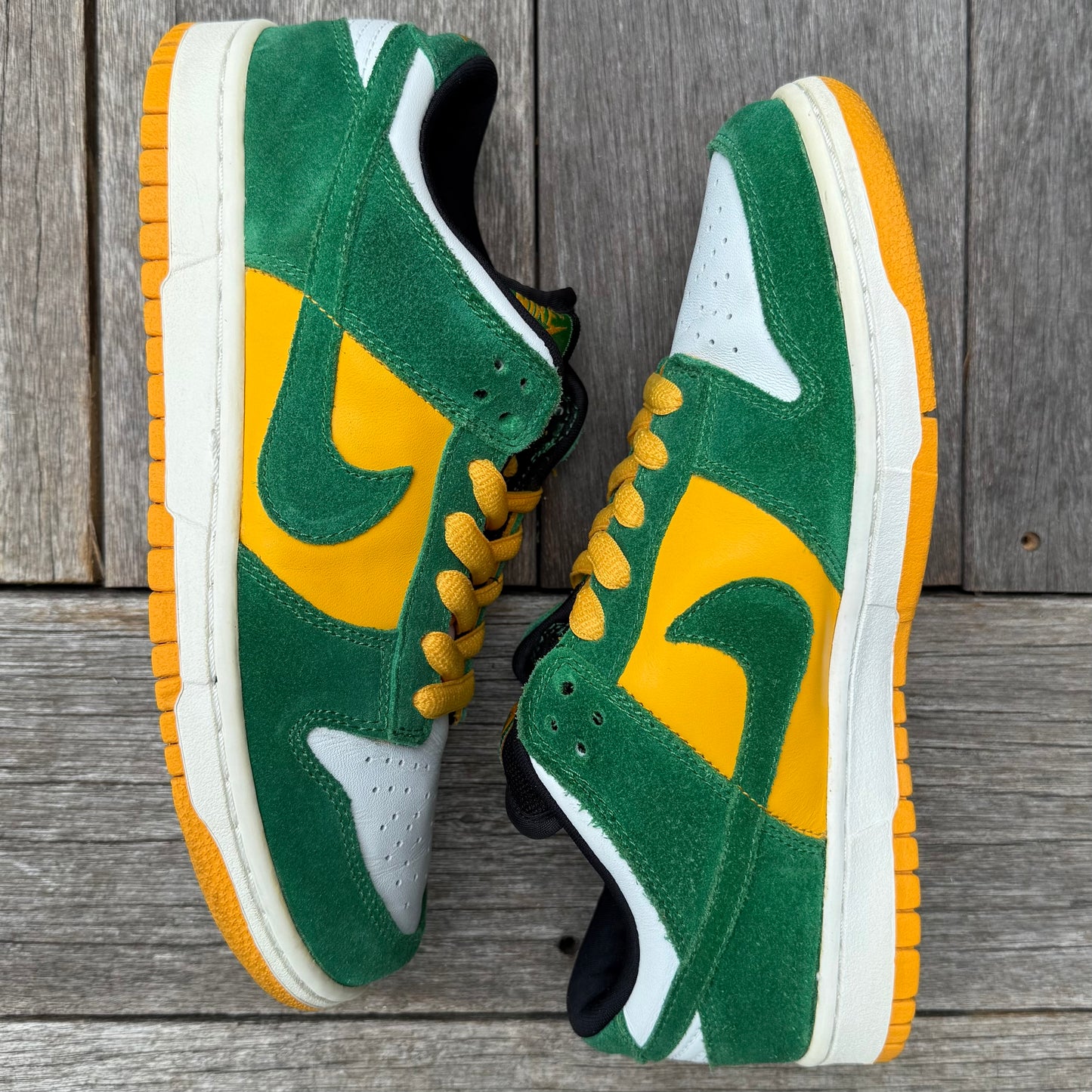 Nike SB Dunk Low Buck Size 8