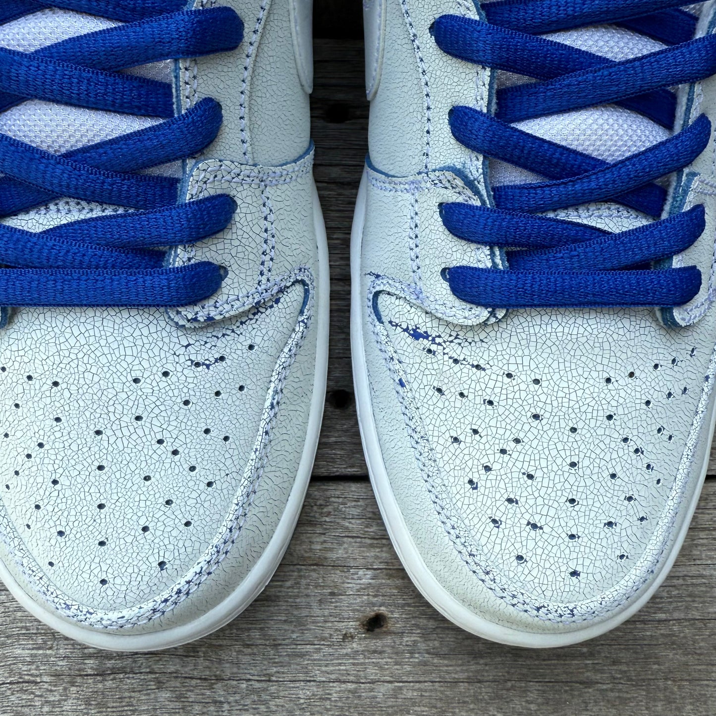 Nike SB Dunk Low Cracked Leather Size 11