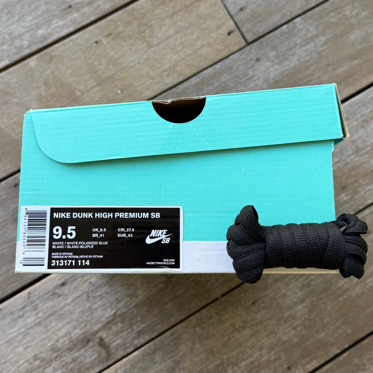 Nike SB Dunk High Chairman Bao Size 9.5