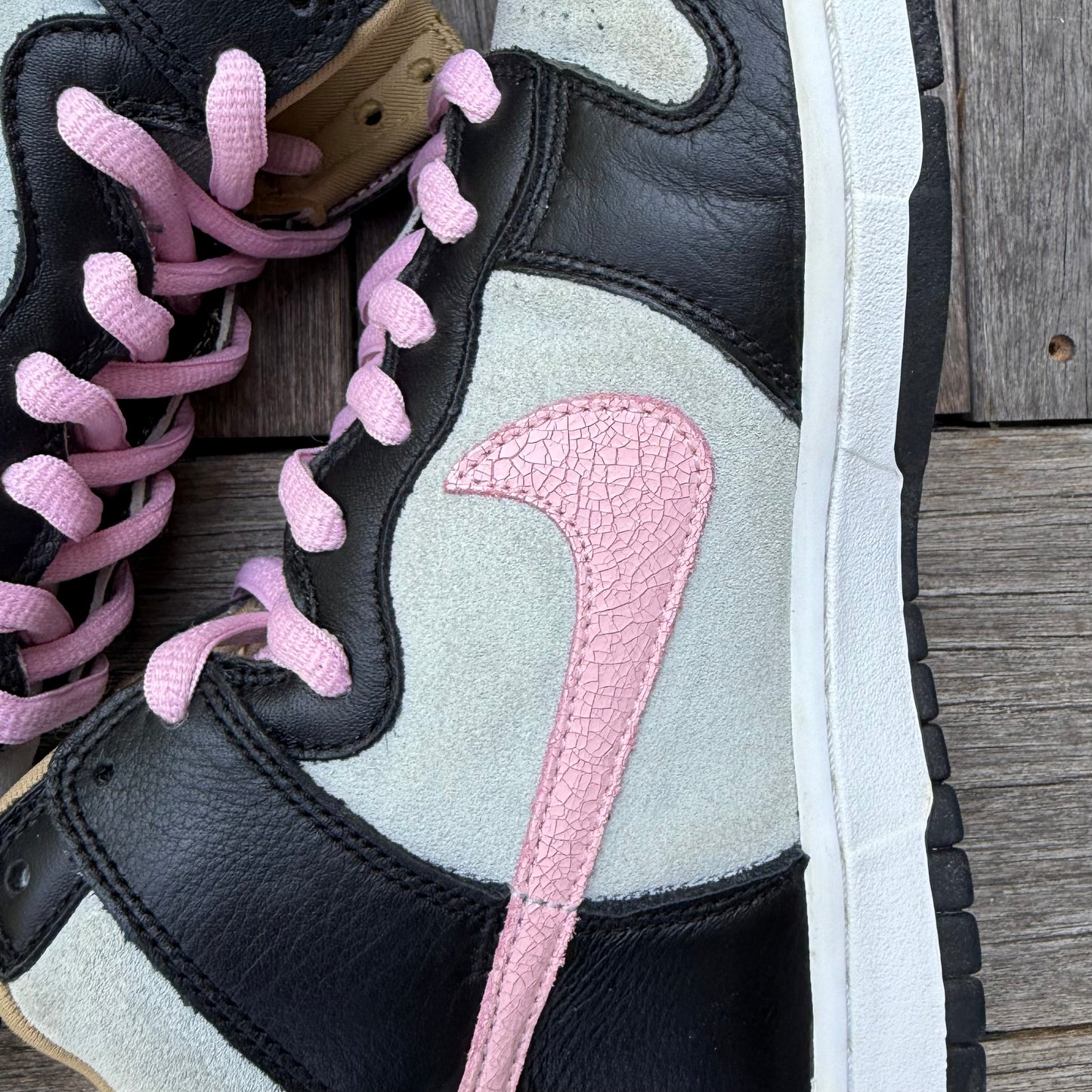 Nike SB Dunk High Perfect Pink Ice Blue Size 9
