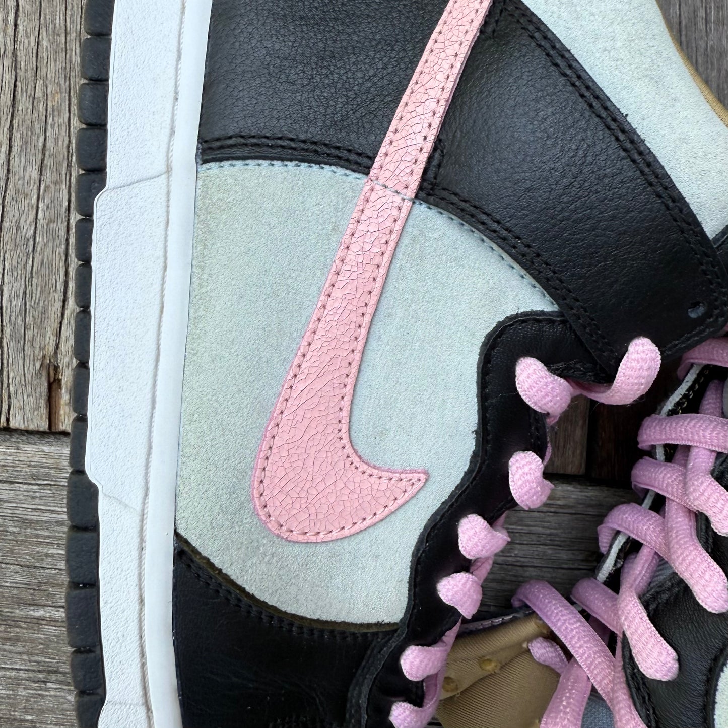 Nike SB Dunk High Perfect Pink Ice Blue Size 9