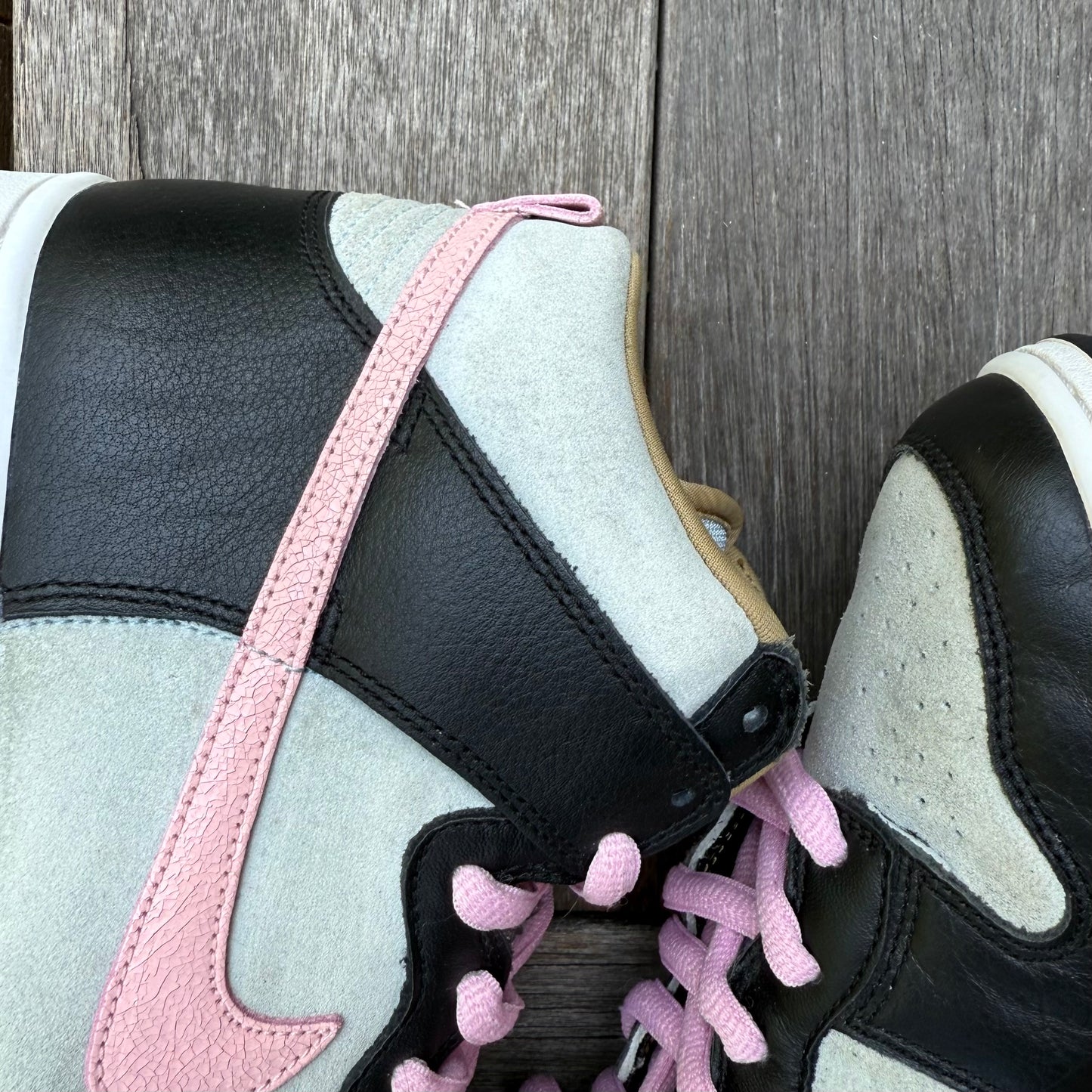 Nike SB Dunk High Perfect Pink Ice Blue Size 9