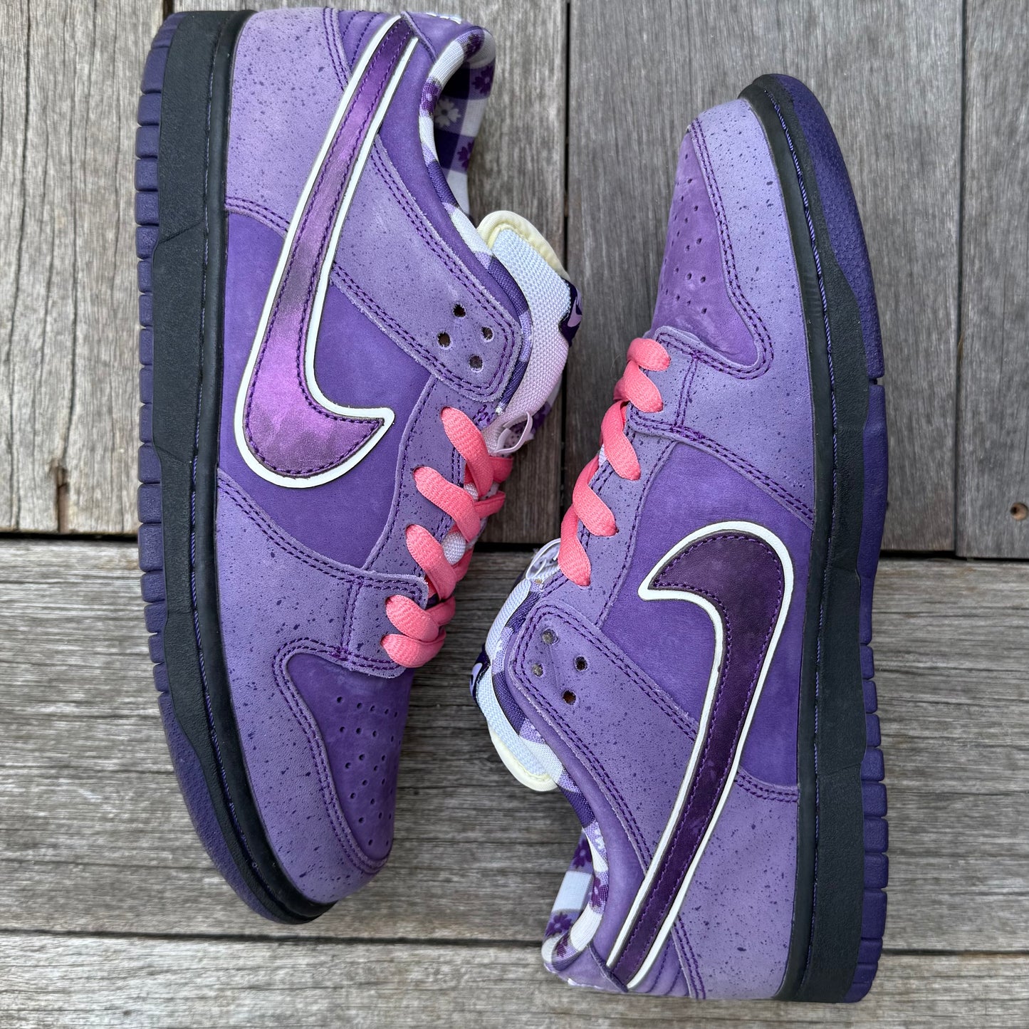 Nike SB Dunk Low Purple Lobster Size 8.5