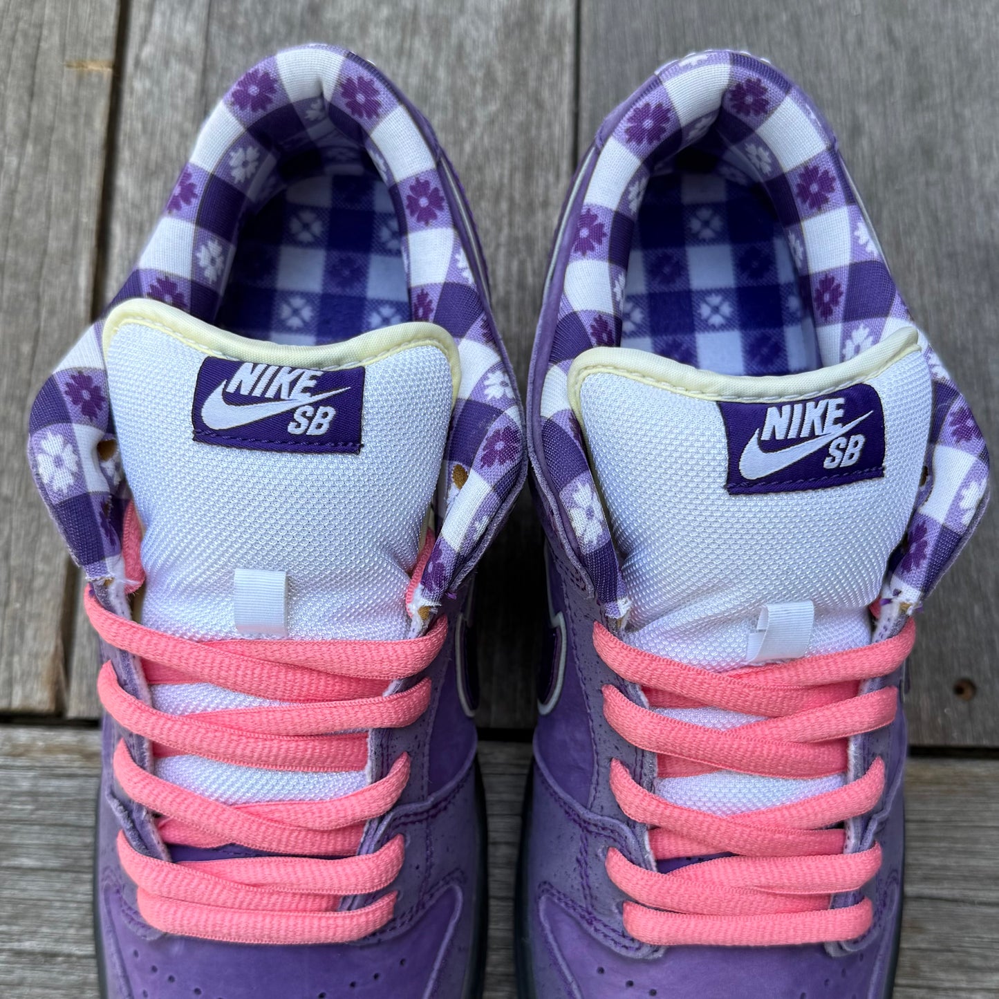 Nike SB Dunk Low Purple Lobster Size 8.5
