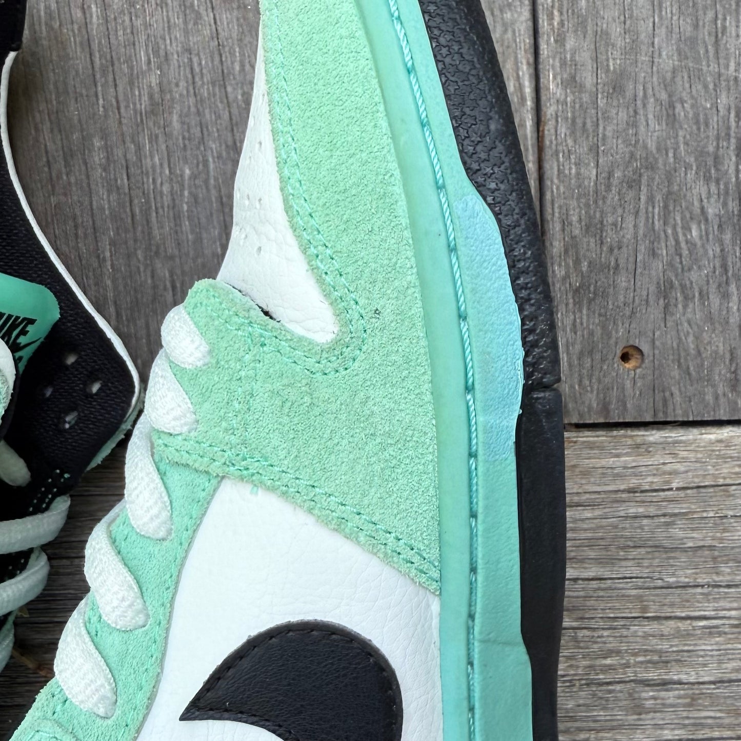Nike SB Dunk Low Sea Crystal Size 8