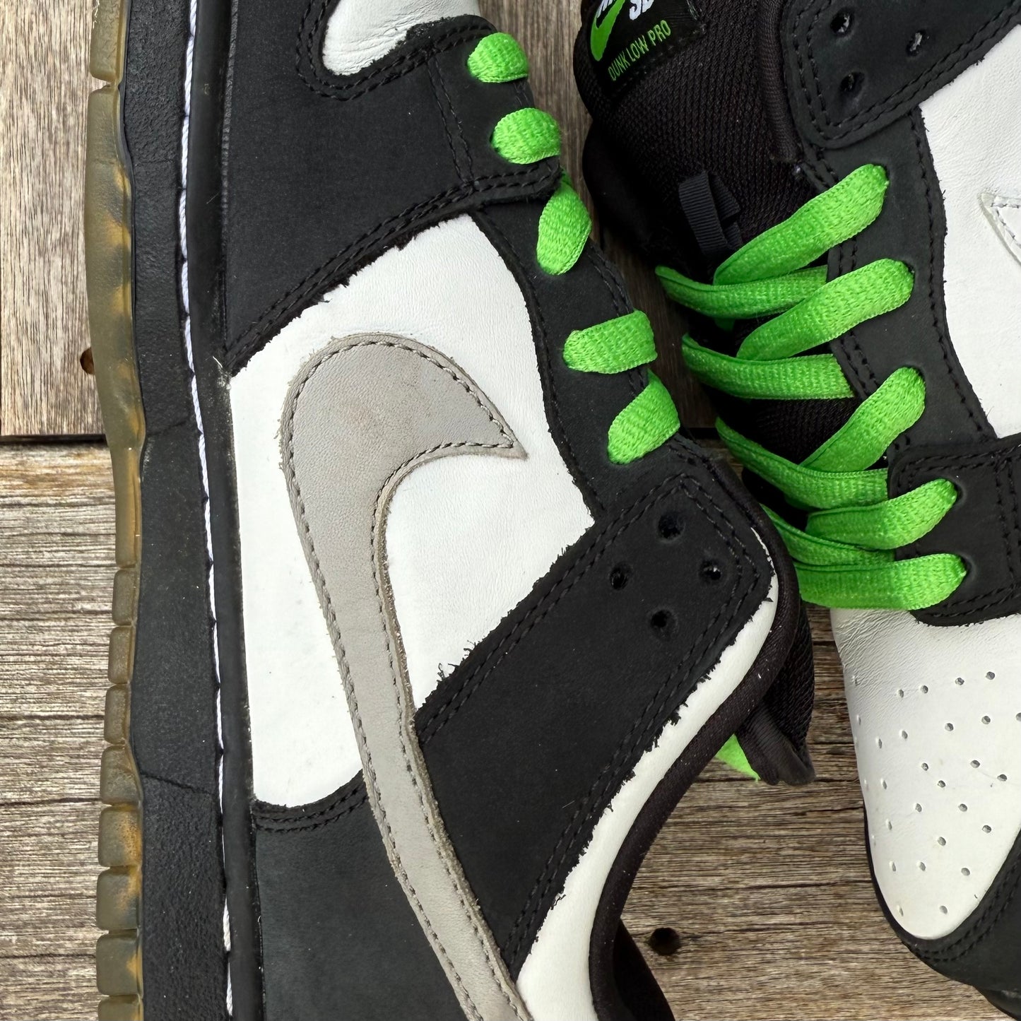 Nike SB Dunk Low Panda Pigeon Size 8.5
