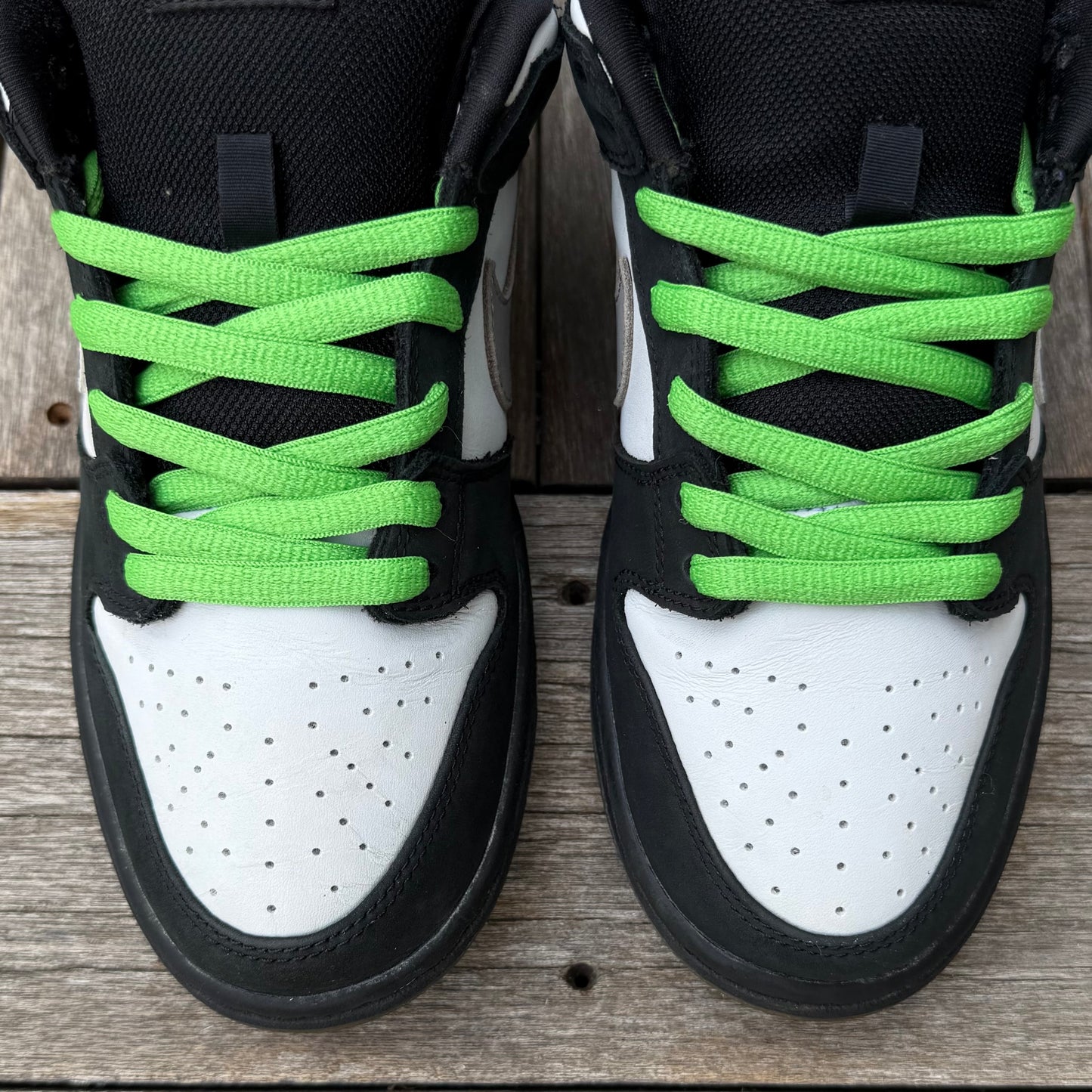 Nike SB Dunk Low Panda Pigeon Size 8.5