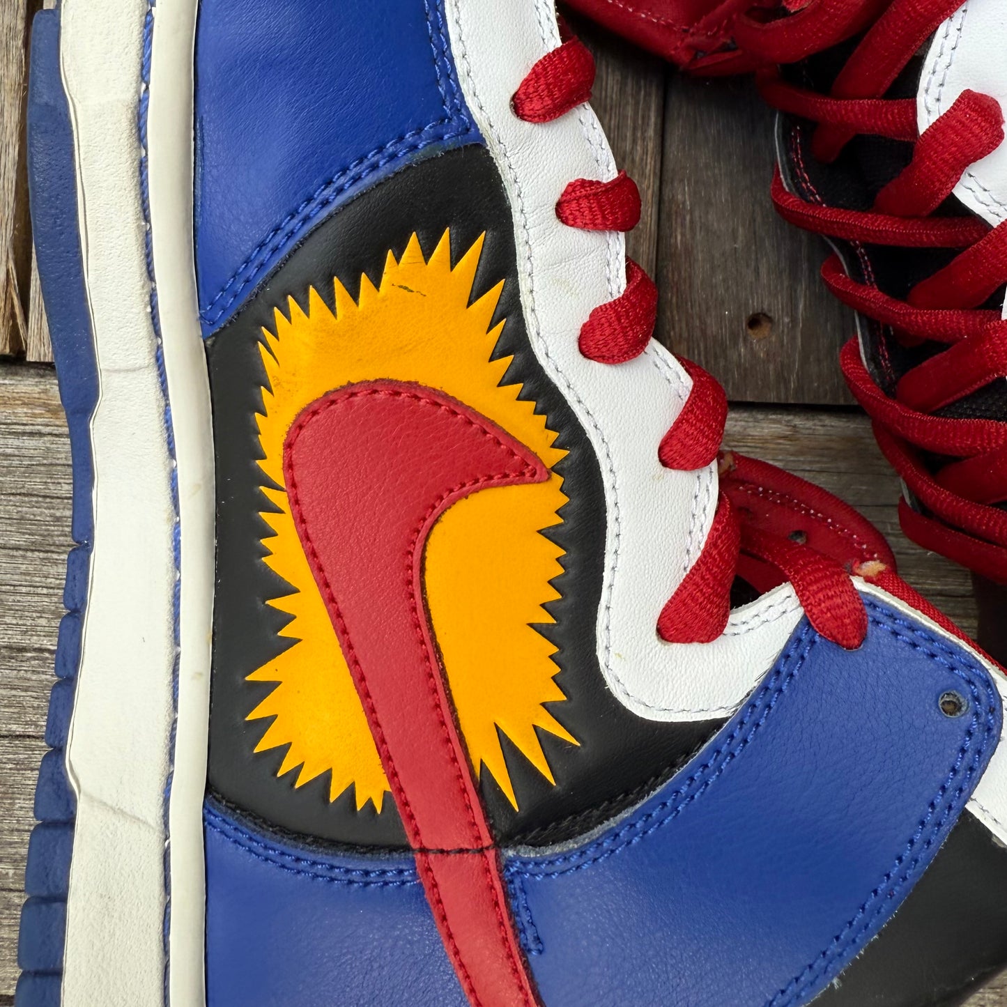 Nike SB Dunk High Comic Boom Size 10
