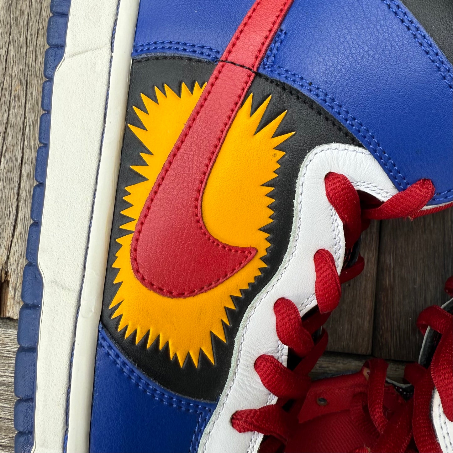 Nike SB Dunk High Comic Boom Size 10