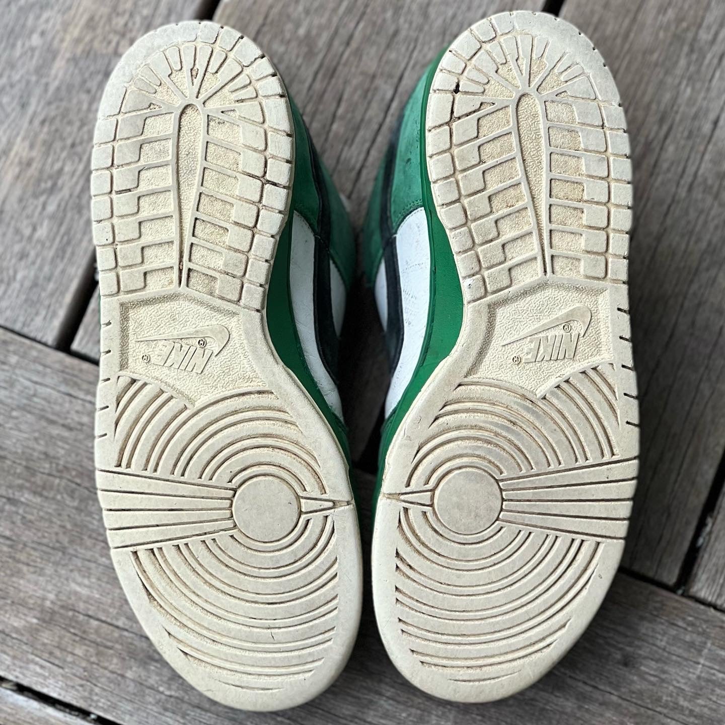 Nike SB Dunk Low Heineken FTSS SAMPLE Size 9