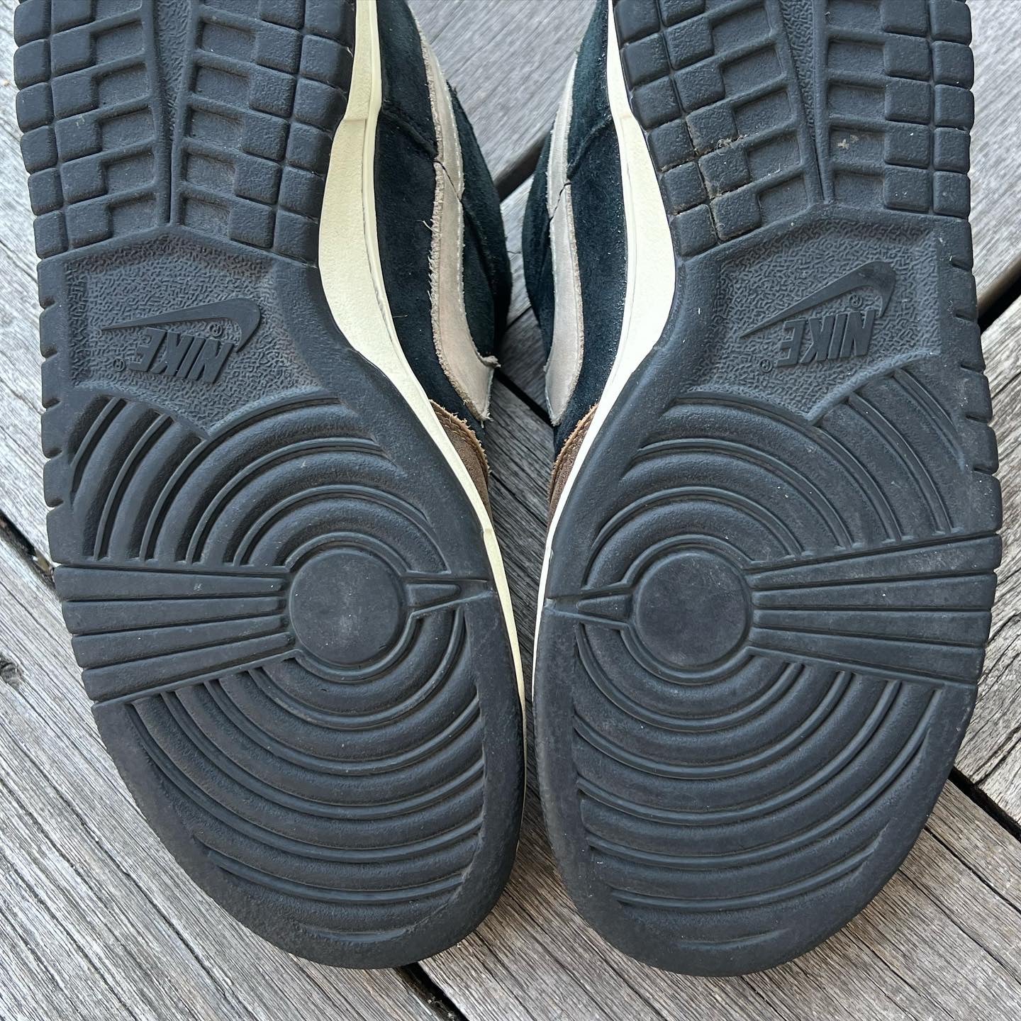 Nike SB Dunk Low Joe Strummer After Size 11