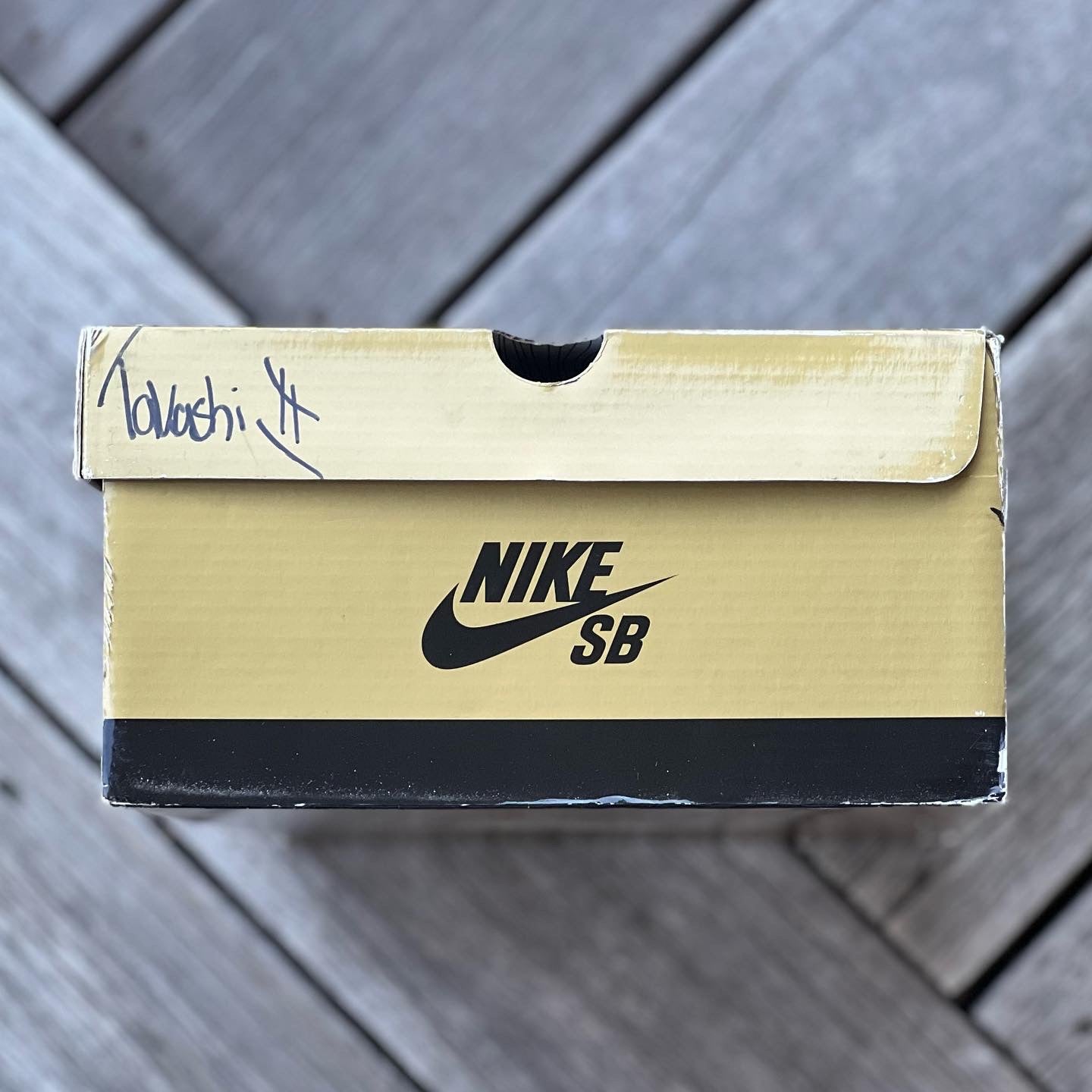 Nike SB Dunk Low Red Lobster Size 8.5