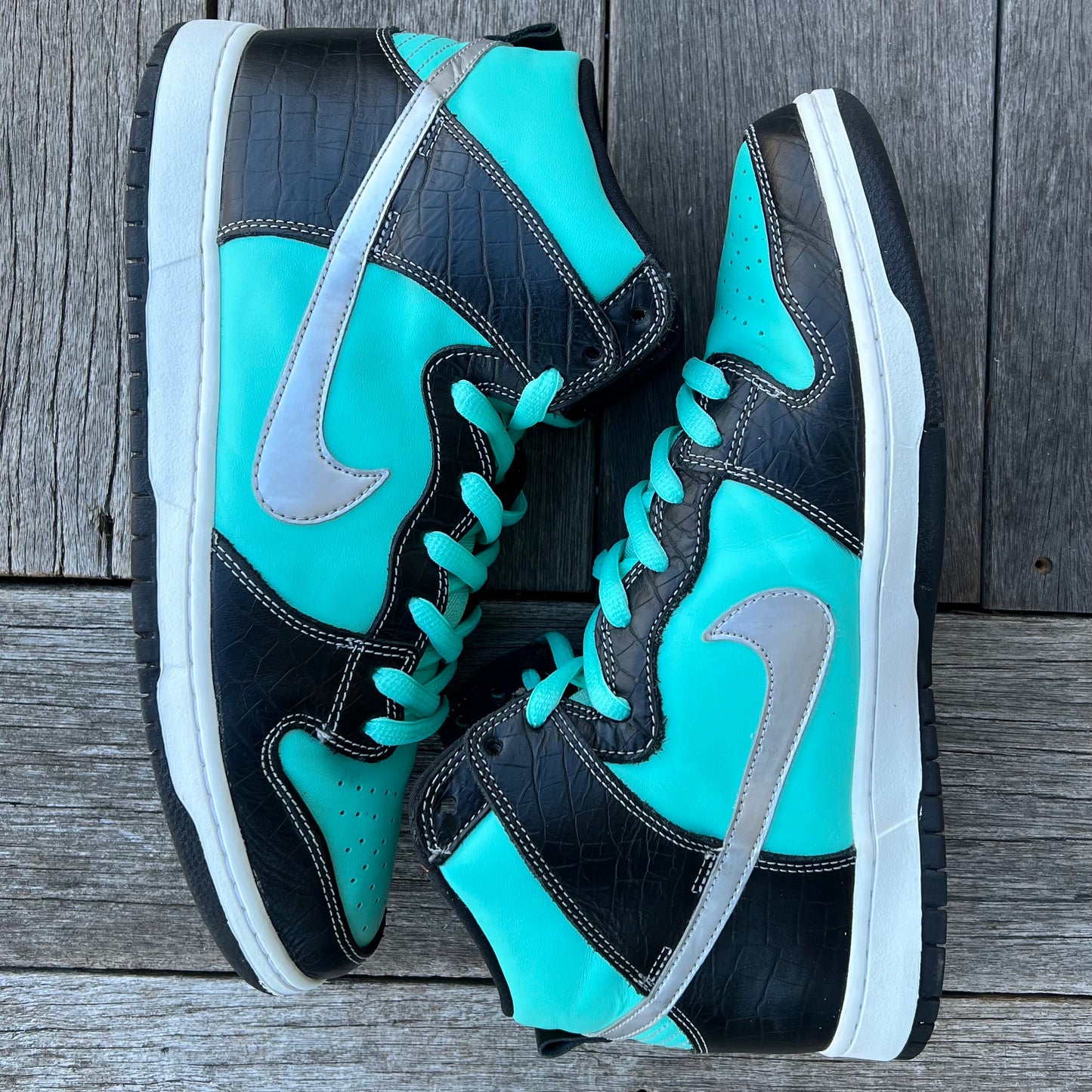 Nike SB Dunk High Tiffany Diamond Size 12