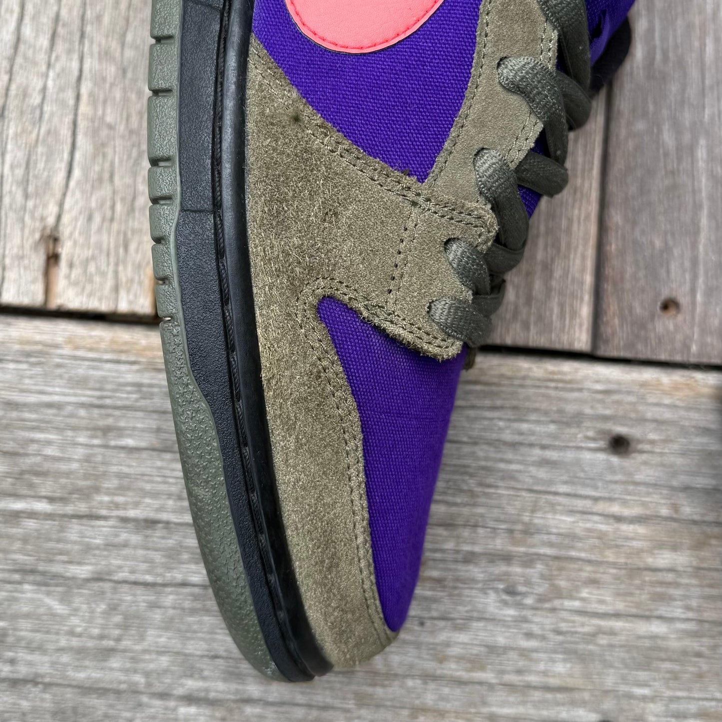 Nike SB Dunk Low Medium Olive Atomic Size 13