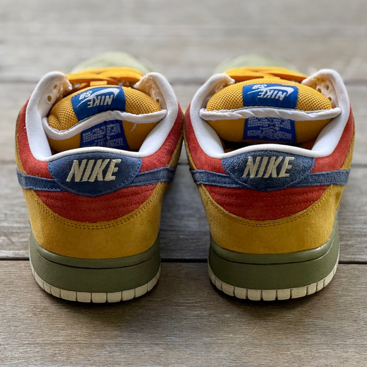 Nike SB Dunk Low Puff N Stuff Size 9.5
