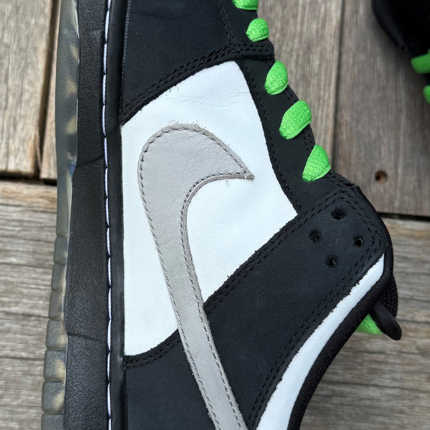 Nike SB Dunk Low Panda Pigeon Size 10