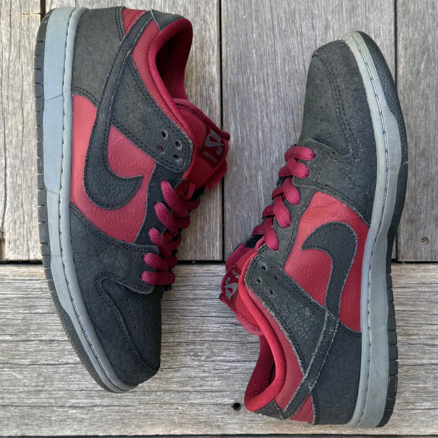 Nike SB Dunk Low Red Wine Size 8