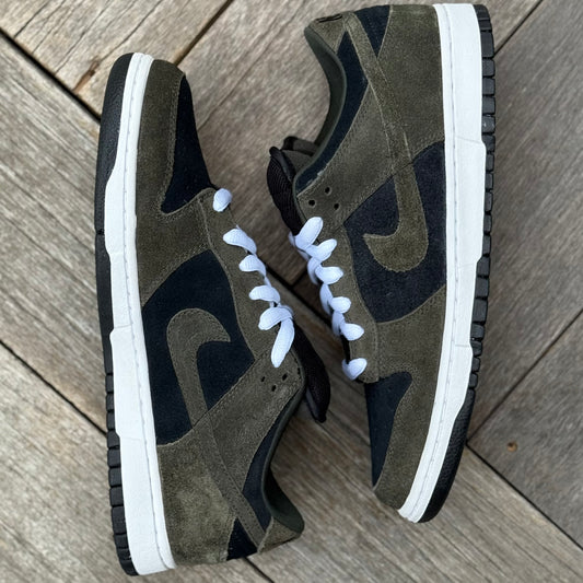 Nike SB Dunk Low UnLoden Size 9.5