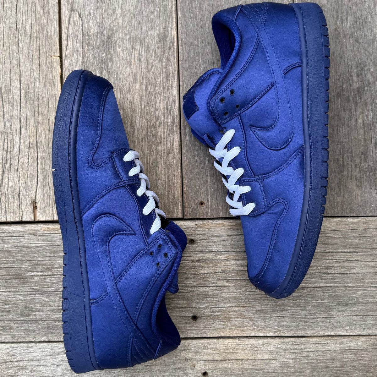 Nike SB Dunk Low NBA Deep Royal Blue Satin Size 13