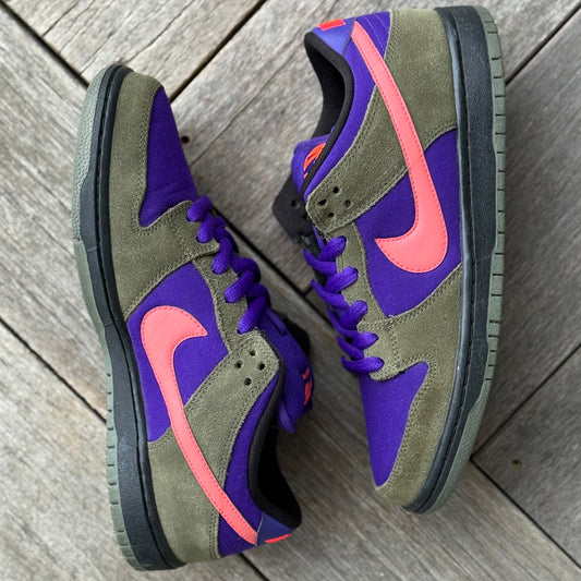 Nike SB Dunk Low Medium Olive Atomic Red Size 9