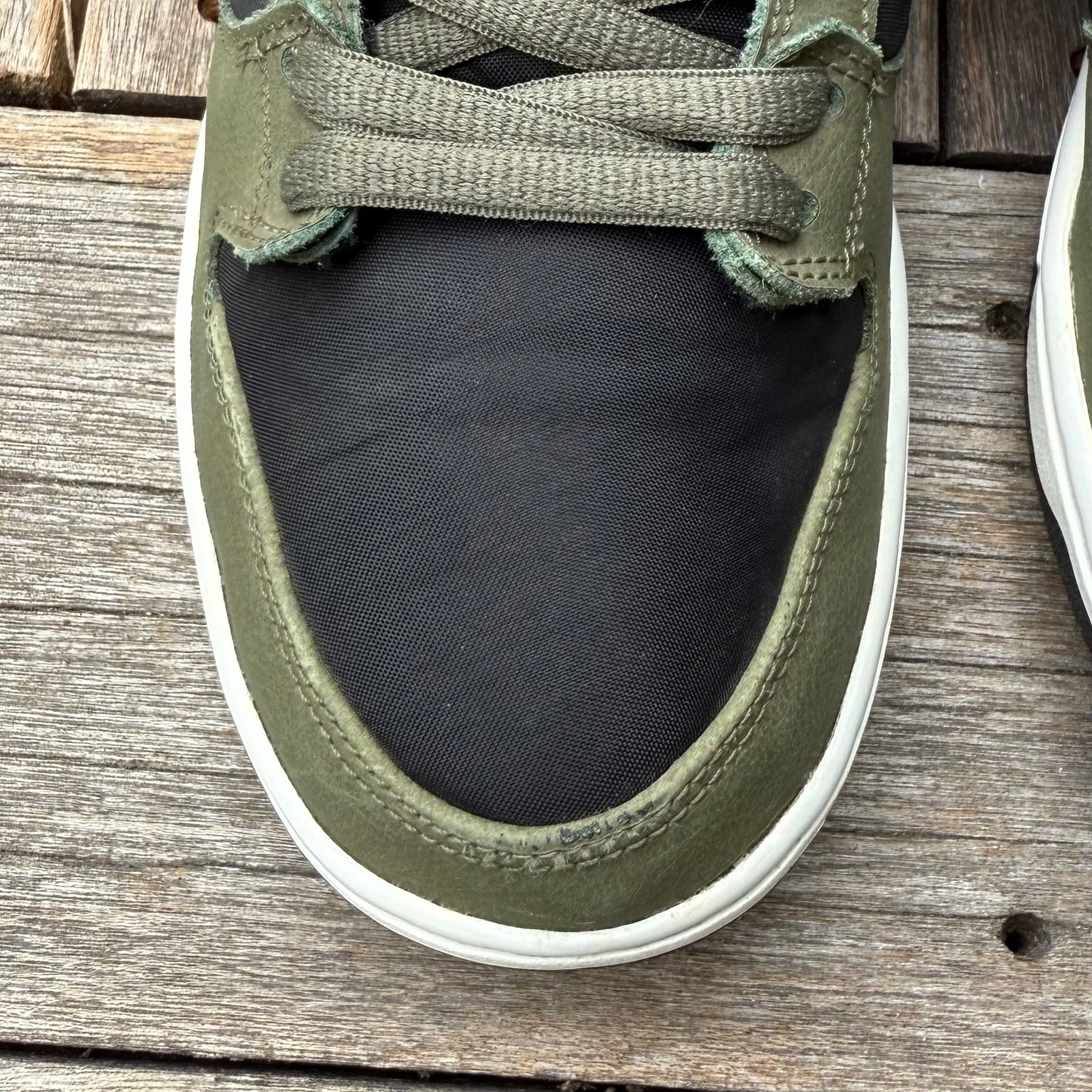 Nike SB Dunk Low Medium Olive Turbo Size 8.5