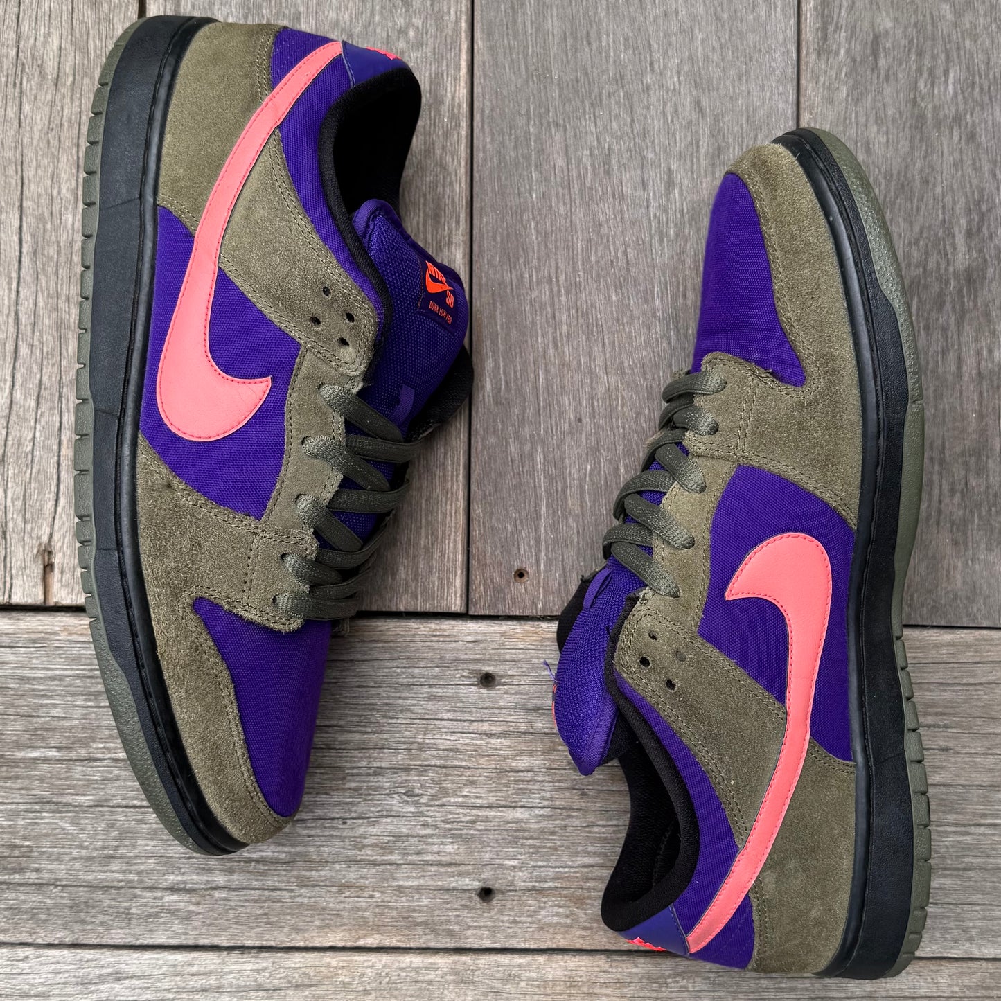 Nike SB Dunk Low Medium Olive Atomic Size 13